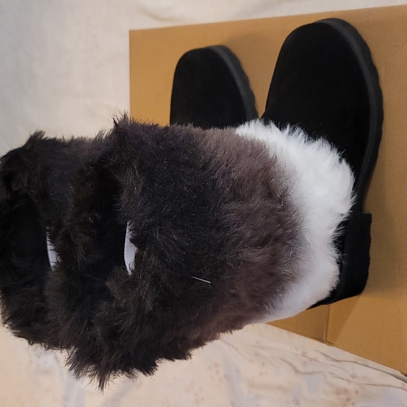 BEARPAW® Regina Suede Faux Fur Boot with NeverWet - Picture 7 of 7